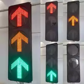 3-Aspect Led Traffic Light With RYG Arrow Light